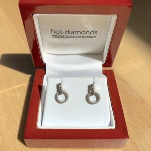 Hot Diamonds Earrings